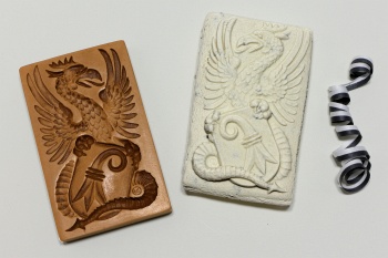 A typical swiss mold and cookie